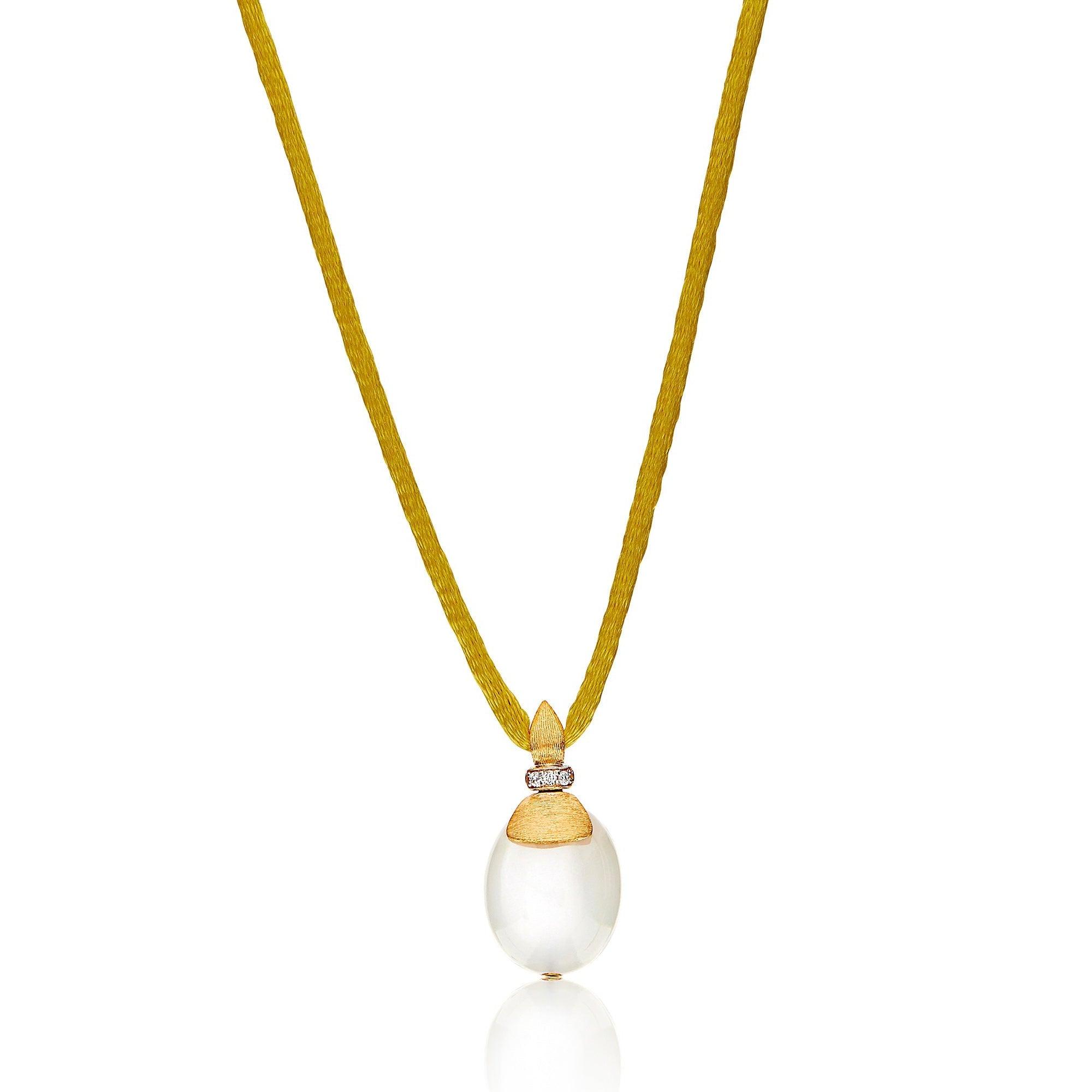 WHITE DESERT "AMULETS" GOLD, DIAMONDS AND MOONSTONE PENDANT (MEDIUM)